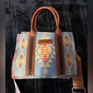 Wrangler Geometric Blue and Tan Tote